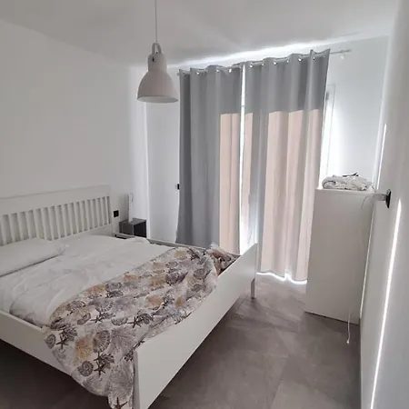 I Laghee Casette Breva E Tivano -garden-parking-lake View - Bike Friendly House
