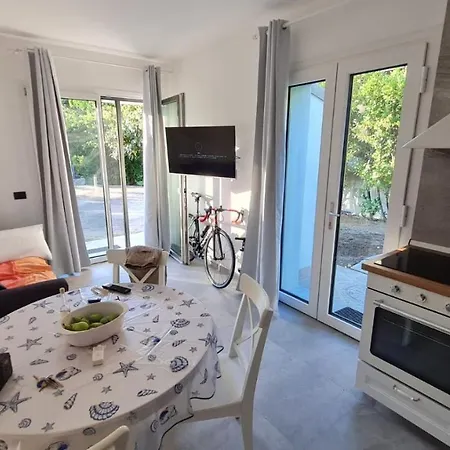I Laghee Casette Breva E Tivano -garden-parking-lake View - Bike Friendly House