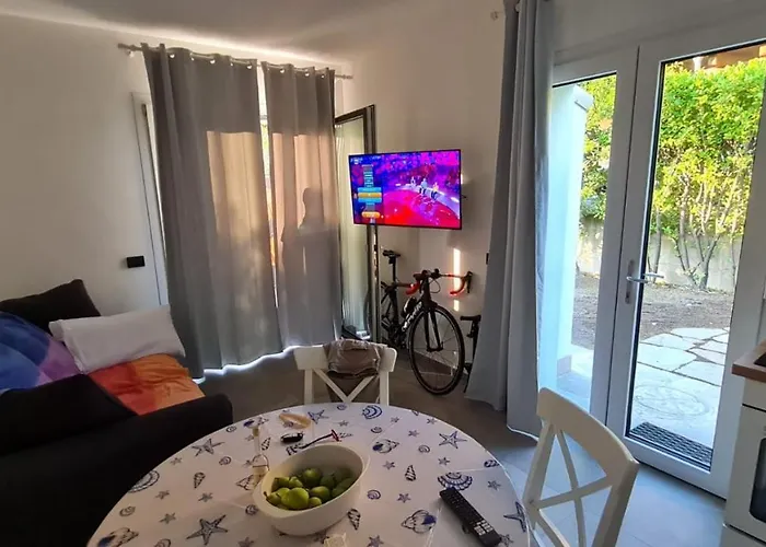 Dom wakacyjny I Laghee Casette Breva E Tivano Lakeside Garden Bike&boat&scooter Colico