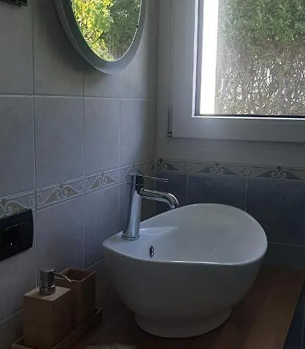 Dom wakacyjny I Laghee Casette Breva E Tivano Lakeside Garden Bike&boat&scooter